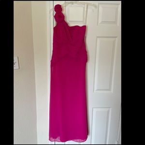 David’s bridal one shoulder gown